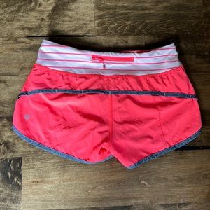 Lululemon Speed Up 2.5” Shorts (Size: 4)